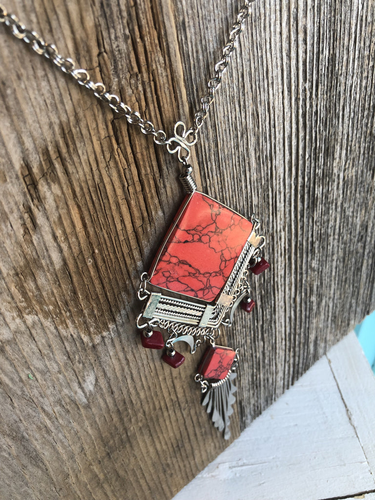 Clala Necklace