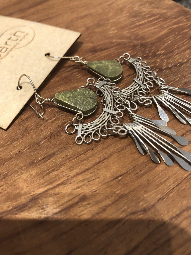 Bala Earrings (light green)